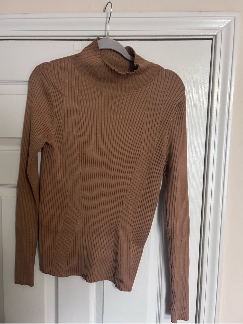 Elie Tahari Camel Ribbed Mock Neck Long Sleeve Top